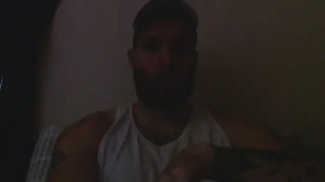 Snapshot of florida0217 chatting on December 18, 2024, 5:00 pm florida0217 online show from December 18, 2024, 5:00 pm