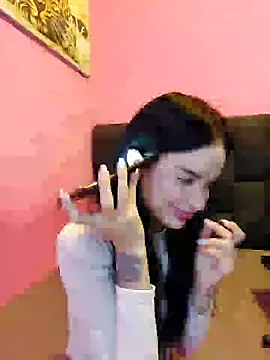secretgreisy  online show from December 18, 2024, 4:31 am