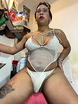 GoddessAlix online show from August 3, 2026, 5:52 pm