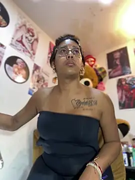GoddessAlix online show from July 25, 2026, 2:56 pm