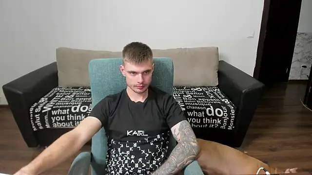 maks wolfis online show from January 20, 2025, 7:46 pm