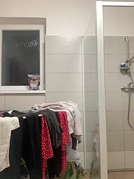 samikv online show from March 25, 2026, 12:22 am