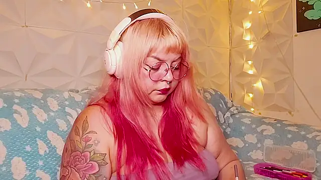 Snapshot of Satyn_doll chatting on June 30, 2026, 1:05 am Satyn doll online show from June 30, 2026, 1:05 am