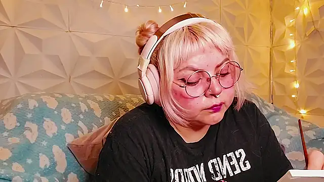 Satyn doll online show from June 14, 2026, 10:11 pm
