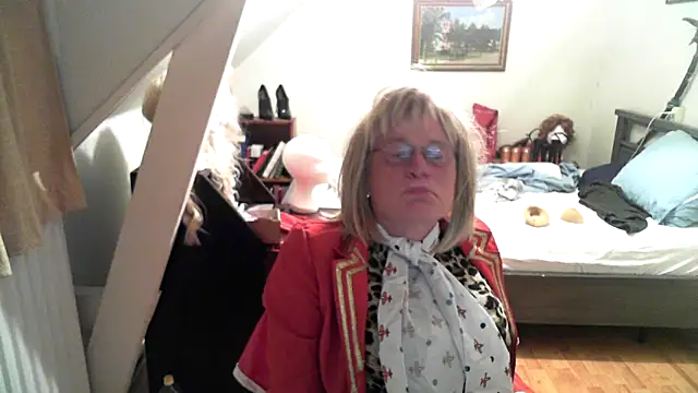 sletjetiff21 online show from March 20, 2025, 7:35 pm