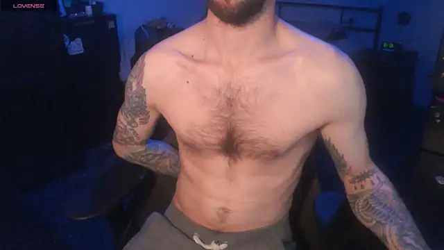 SexxxyLouis online show from November 3, 2025, 9:13 am