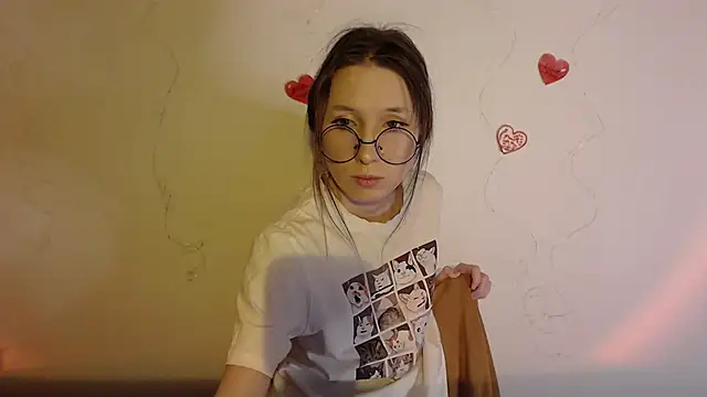 Snapshot of _Hanna_Moon_ chatting on February 16, 2026, 10:25 am Hanna Moon online show from February 16, 2026, 10:25 am