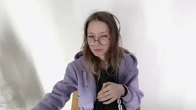 Snapshot of _Hanna_Moon_ chatting on February 11, 2026, 11:43 am Hanna Moon online show from February 11, 2026, 11:43 am