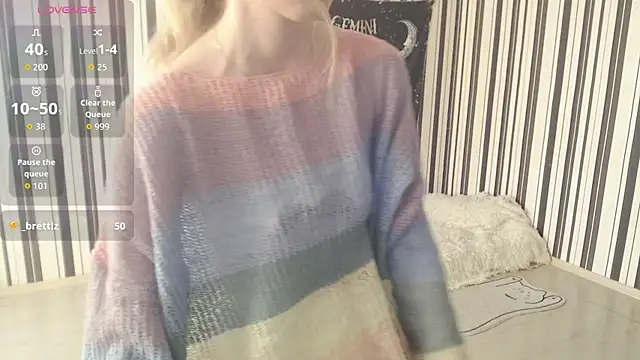  Hanna Moon  online show from October 17, 2025, 12:29 pm