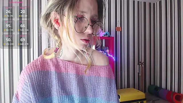 Snapshot of _Hanna_Moon_ chatting on January 12, 2025, 9:08 am Hanna Moon online show from January 12, 2025, 9:08 am