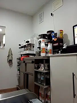 Snapshot of little_susie chatting on October 20, 2025, 8:15 am little susie online show from October 20, 2025, 8:15 am