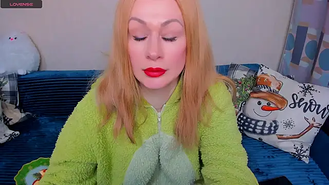 Snapshot of EllenMoore chatting on February 19, 2026, 3:03 am EllenMoore online show from February 19, 2026, 3:03 am