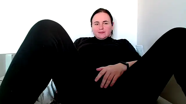 Snapshot of angel_sammy chatting on April 17, 2026, 5:54 am angel sammy online show from April 17, 2026, 5:54 am
