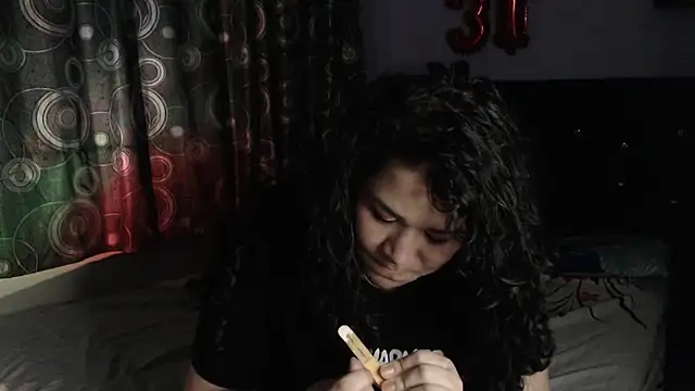 Snapshot of ANGELIQUE_KLANE chatting on June 12, 2026, 9:56 pm ANGELIQUE KLANE online show from June 12, 2026, 9:56 pm