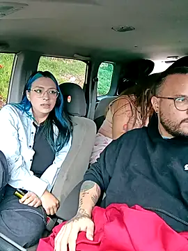 Snapshot of sgmr chatting on November 5, 2025, 2:20 pm sgmr online show from November 5, 2025, 2:20 pm