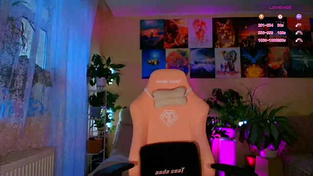 GoodWitch  online show from February 5, 2026, 7:48 am