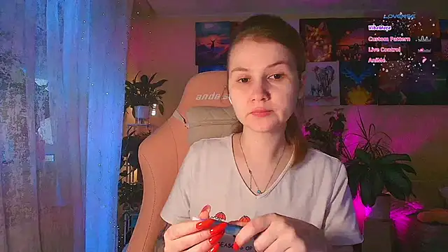 Snapshot of GoodWitch_ chatting on November 22, 2025, 7:51 am GoodWitch online show from November 22, 2025, 7:51 am