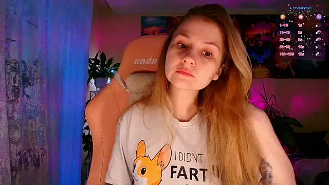 Snapshot of GoodWitch_ chatting on December 2, 2025, 7:32 am GoodWitch online show from December 2, 2025, 7:32 am