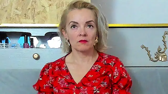 Snapshot of KateConner chatting on November 12, 2025, 6:45 pm KateConner online show from November 12, 2025, 6:45 pm