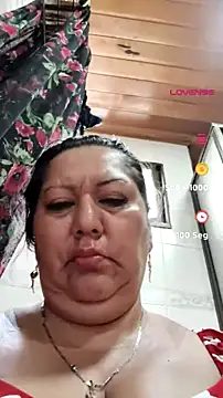 Snapshot of Brenda_Berck_ chatting on July 1, 2026, 12:49 pm Brenda Berck online show from July 1, 2026, 12:49 pm
