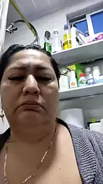 Snapshot of Brenda_Berck_ chatting on July 29, 2026, 2:38 pm Brenda Berck online show from July 29, 2026, 2:38 pm