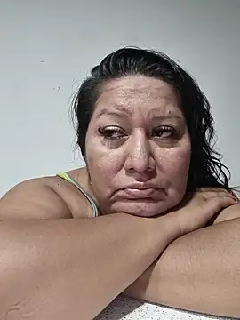Snapshot of Brenda_Berck_ chatting on May 31, 2026, 4:18 am Brenda Berck online show from May 31, 2026, 4:18 am