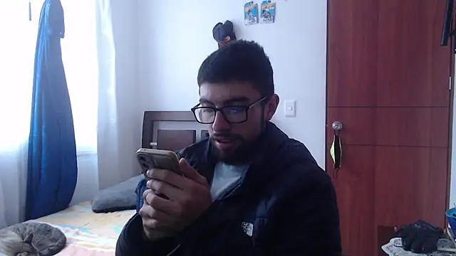 Snapshot of fvckolombianguyy chatting on March 1, 2025, 9:48 pm fvckolombianguyy online show from March 1, 2025, 9:48 pm