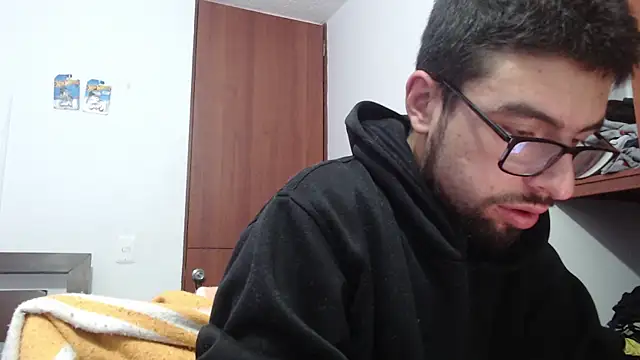 Snapshot of fvckolombianguyy chatting on February 25, 2025, 3:42 pm fvckolombianguyy online show from February 25, 2025, 3:42 pm