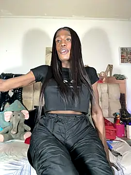 Snapshot of LeilaLopez chatting on November 11, 2025, 10:26 pm LeilaLopez online show from November 11, 2025, 10:26 pm