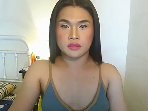 JustineBIGCUM online show from December 17, 2025, 7:46 am