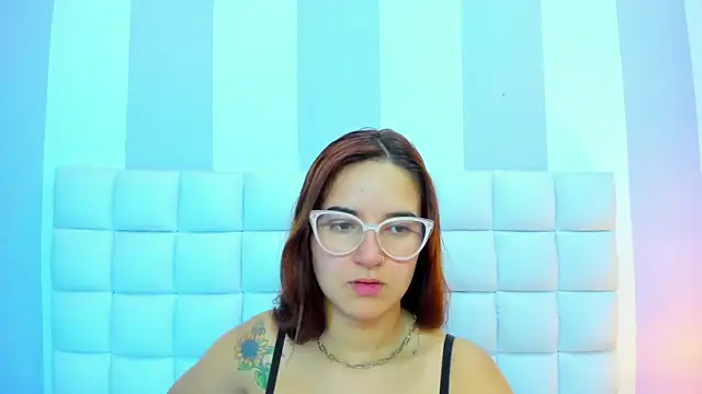 Snapshot of teresasroom_ chatting on April 11, 2026, 2:08 am teresasroom online show from April 11, 2026, 2:08 am