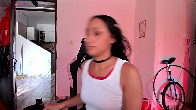 Snapshot of adrena_10 chatting on May 20, 2026, 5:43 pm adrena 10 online show from May 20, 2026, 5:43 pm
