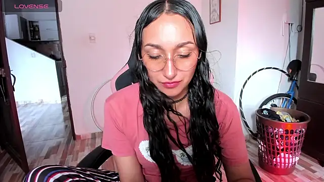 Snapshot of adrena_10 chatting on April 30, 2026, 9:52 pm adrena 10 online show from April 30, 2026, 9:52 pm