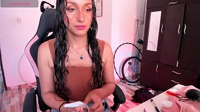 Snapshot of adrena_10 chatting on April 29, 2026, 4:44 pm adrena 10 online show from April 29, 2026, 4:44 pm