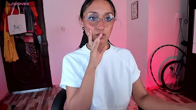 Snapshot of adrena_10 chatting on April 28, 2026, 8:24 pm adrena 10 online show from April 28, 2026, 8:24 pm