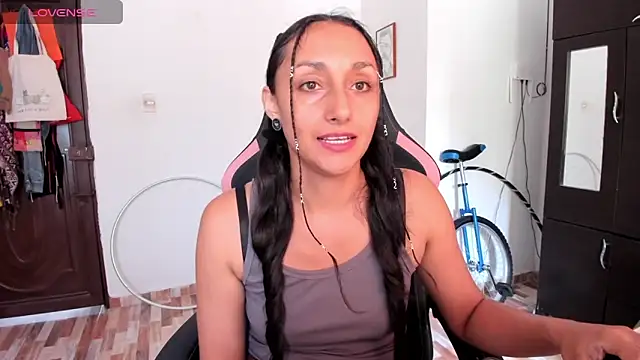 Snapshot of adrena_10 chatting on May 12, 2026, 4:35 pm adrena 10 online show from May 12, 2026, 4:35 pm