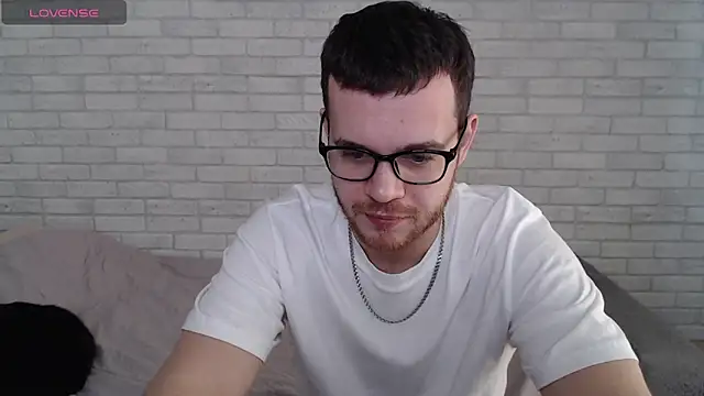 Alexxx horny online show from March 21, 2026, 8:19 am