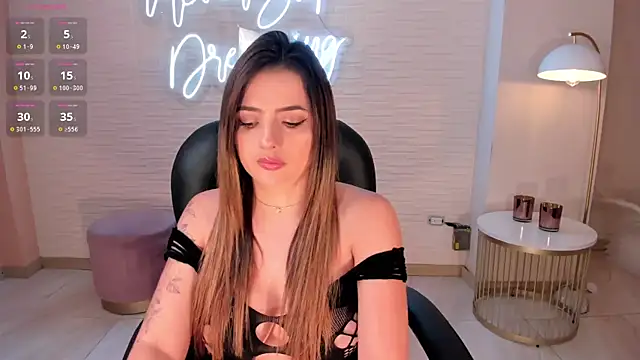 AmyWood online show from January 25, 2025, 3:40 am