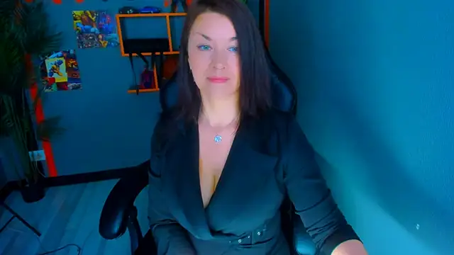 AnaMills online show from May 1, 2026, 10:09 am