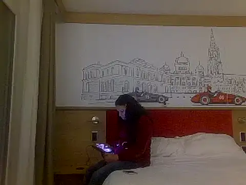Snapshot of luanadigarda chatting on March 18, 2025, 6:28 pm luanadigarda online show from March 18, 2025, 6:28 pm
