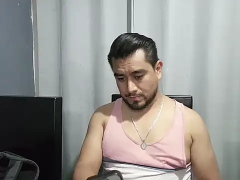 Snapshot of youmanhorny chatting on July 22, 2026, 2:35 am youmanhorny online show from July 22, 2026, 2:35 am
