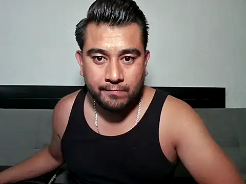youmanhorny online show from May 6, 2026, 3:10 am