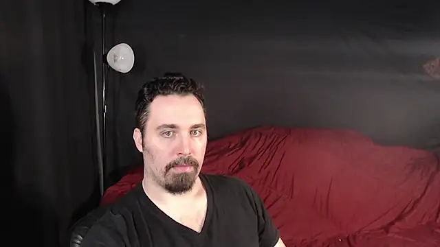 Snapshot of Metalstud chatting on February 2, 2025, 8:19 pm Metalstud online show from February 2, 2025, 8:19 pm