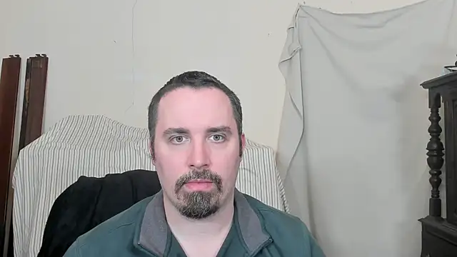 Snapshot of Metalstud chatting on February 11, 2026, 2:33 am Metalstud online show from February 11, 2026, 2:33 am