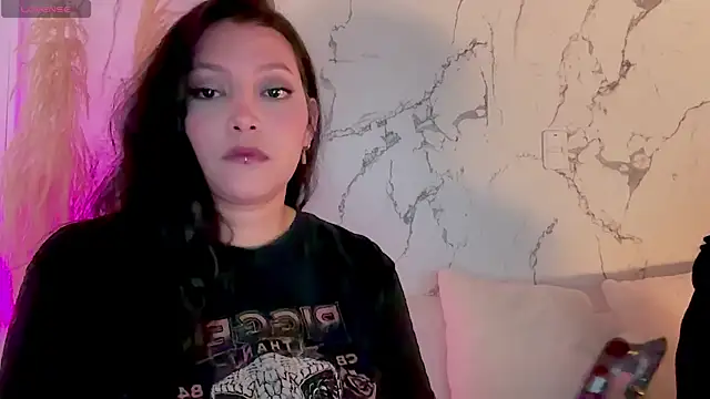 MarcellaGriffin online show from June 11, 2026, 4:37 pm