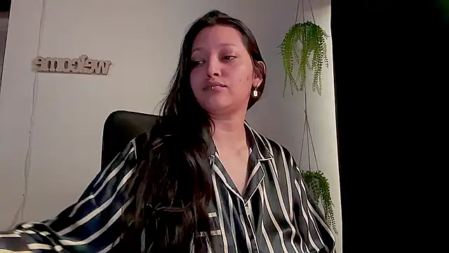 Snapshot of MarcellaGriffin chatting on July 12, 2026, 5:25 pm MarcellaGriffin online show from July 12, 2026, 5:25 pm