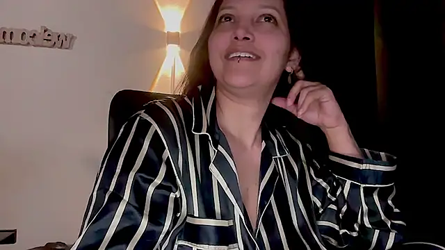 Snapshot of MarcellaGriffin chatting on July 12, 2026, 4:24 am MarcellaGriffin online show from July 12, 2026, 4:24 am