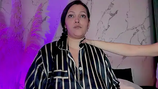 Snapshot of MarcellaGriffin chatting on July 2, 2026, 3:23 am MarcellaGriffin online show from July 2, 2026, 3:23 am