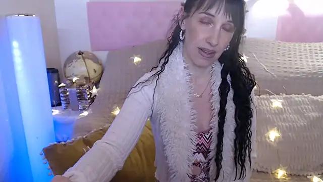 -carla- online show from December 26, 2024, 8:28 am