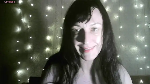 MarieODahliaS online show from November 17, 2025, 11:58 am